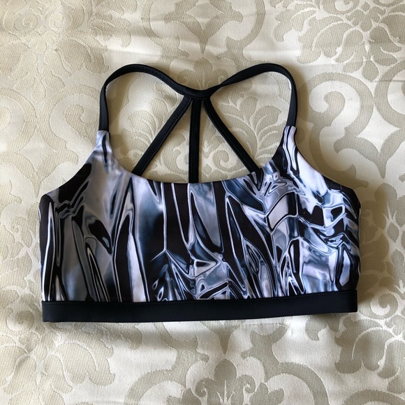 BlackMilk Heavy Metal Tri Back Crop - Picture 3 of 6